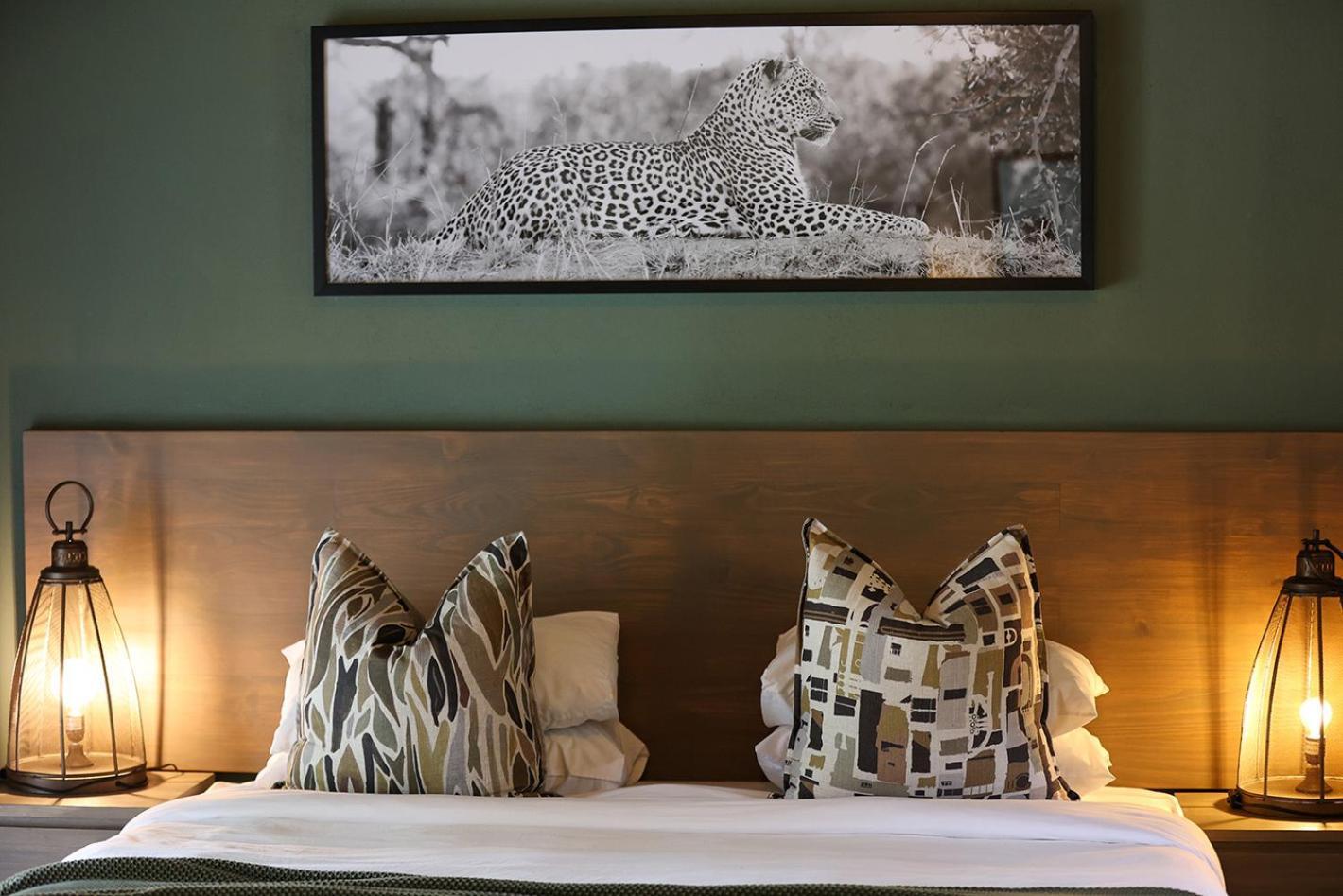 הודספרויט Tomo Safari Lodge חדר תמונה